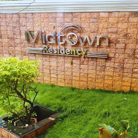 Midtown Residency Hotel Kozhikode Buitenkant foto
