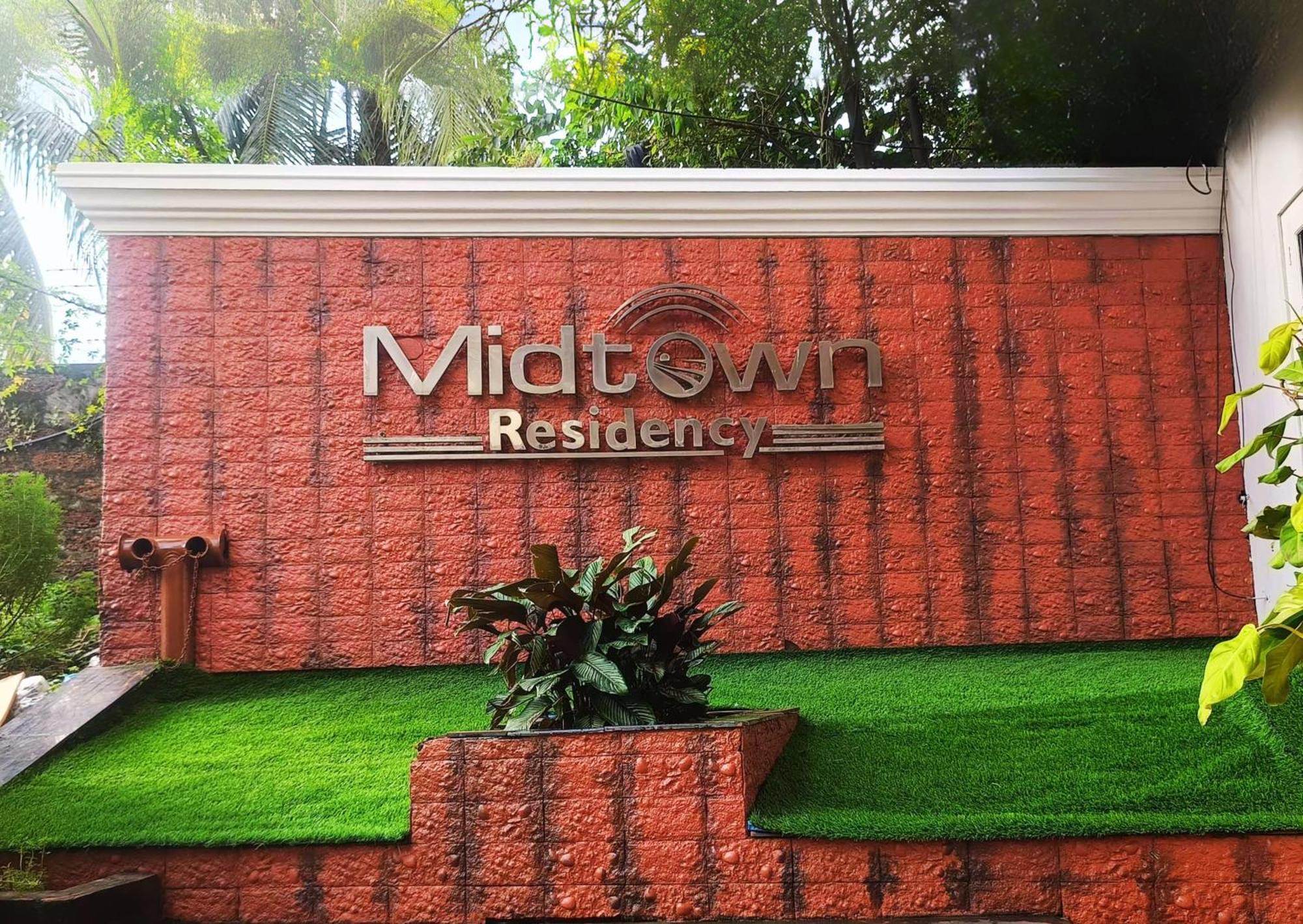 Midtown Residency Hotel Kozhikode Buitenkant foto
